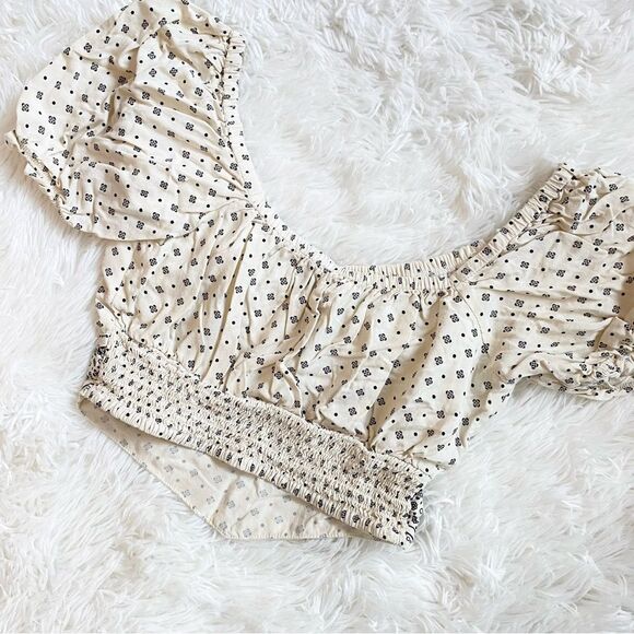 Japna Cream and Black Patterned Crop Top - Picture 3 of 4